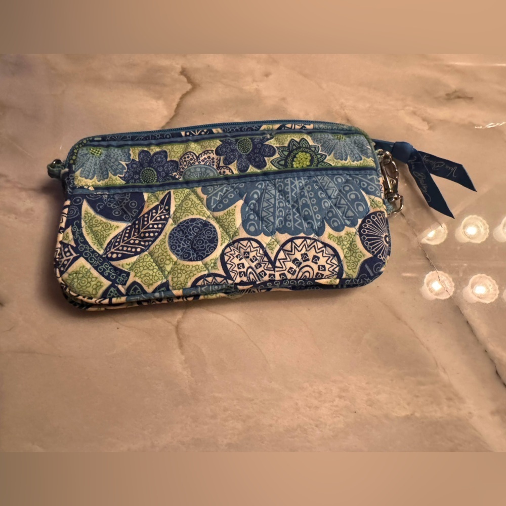 Vera Bradley clutch purse Blue and Green Patterned NWOT